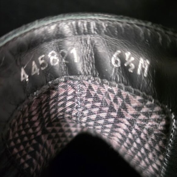 Aquatalia Fantina Weatherproof Bootie, Black Leather Ankle Boots 6.5 - Picture 9 of 12